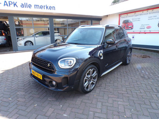MINI Countryman SUV bij Autobedrijf Bink Tilburg